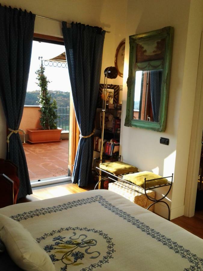 Attico Con Vista Spettacolare Cogoleto Villa Luaran gambar